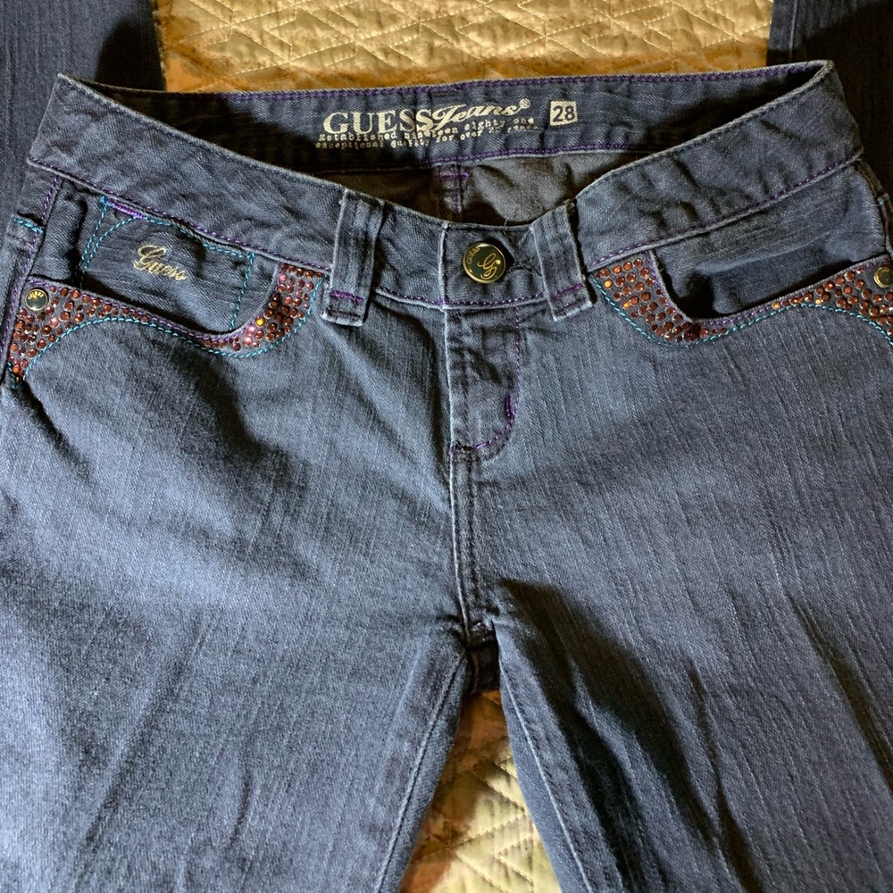 Guess jeans size 28 skinny jeans used - Picture 2 of 4
